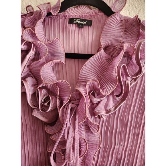 y2K Daniel Women's Ruffle Button Up Blouse Lg - Picture 7 of 10